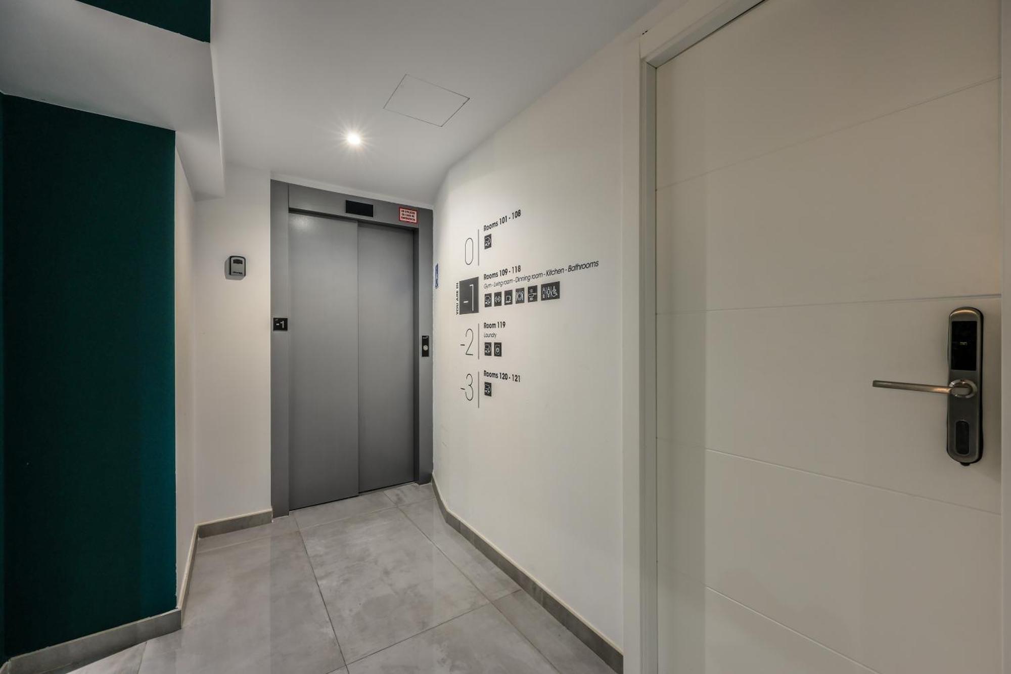 Amazinn Places Blasco De Garay 105 Madrid Esterno foto