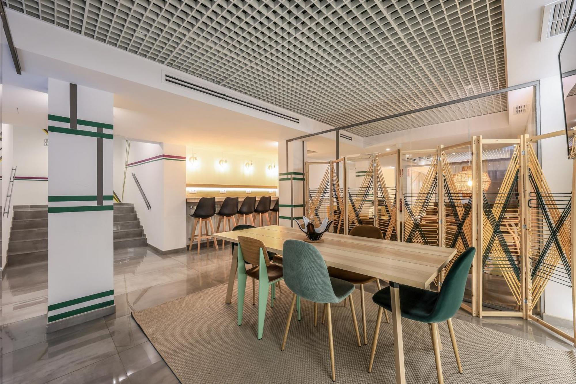 Amazinn Places Blasco De Garay 105 Madrid Esterno foto