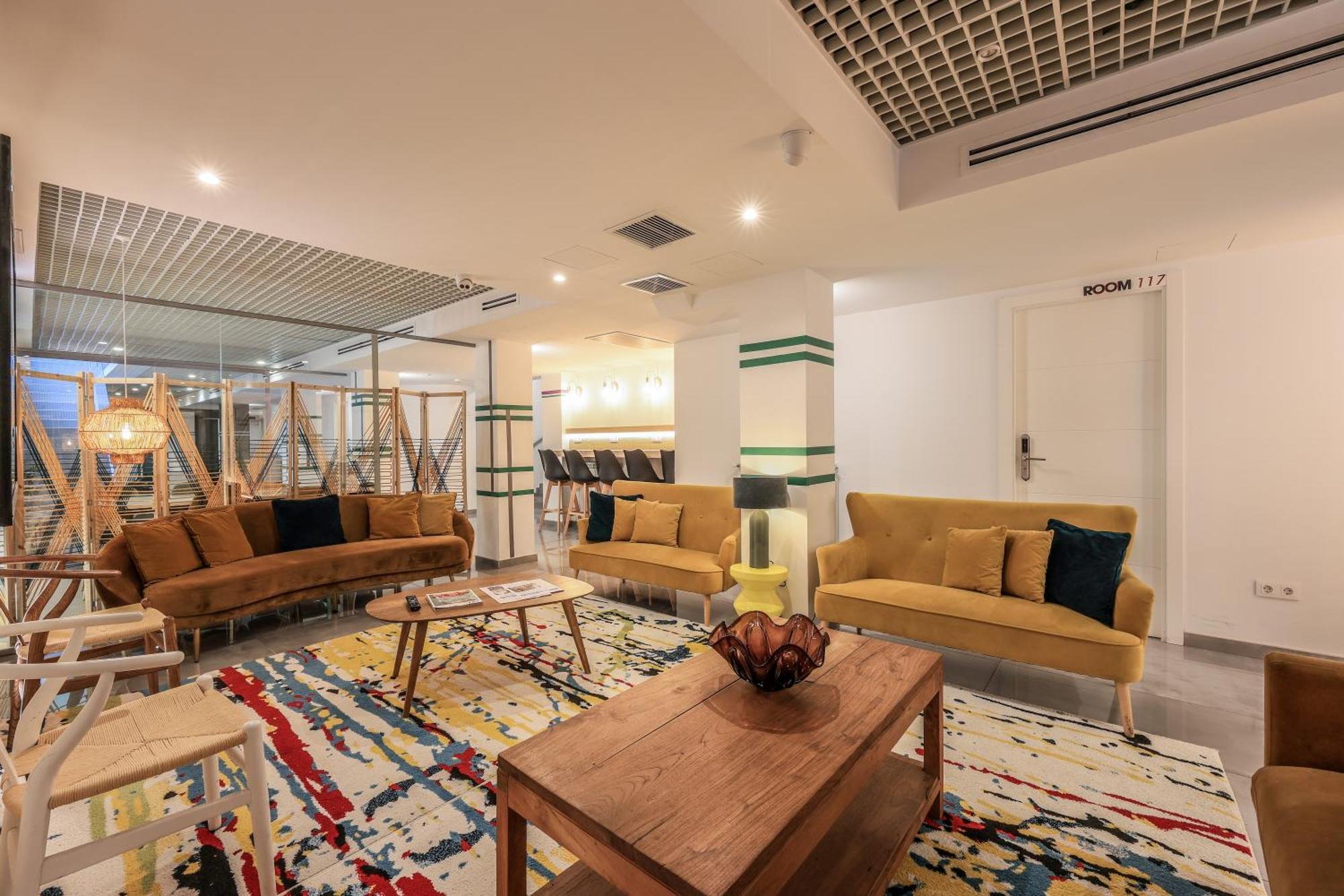 Amazinn Places Blasco De Garay 105 Madrid Esterno foto